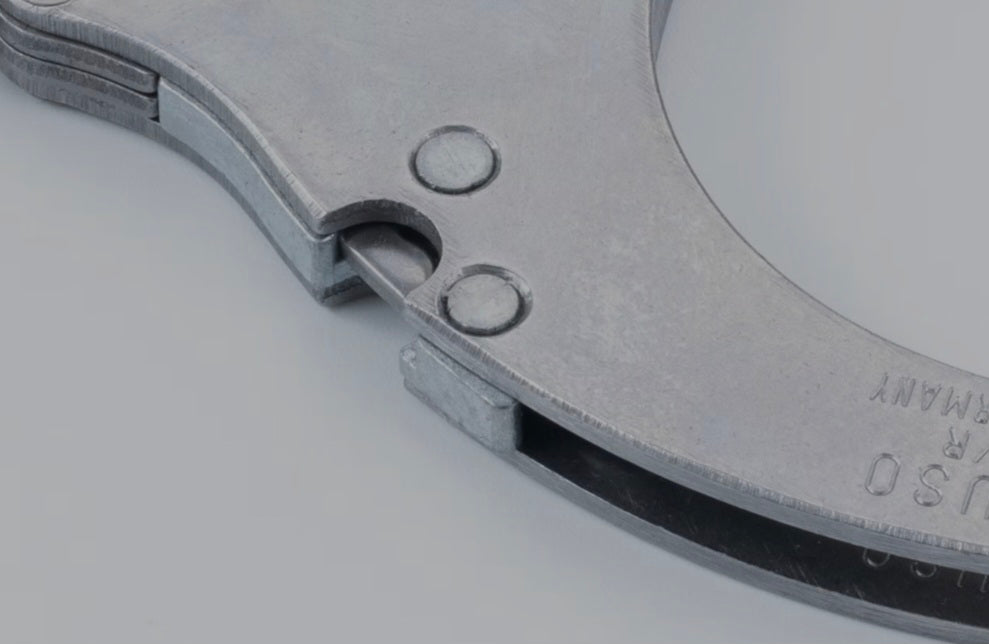 Clejuso 19R High Security Handcuffs image 2