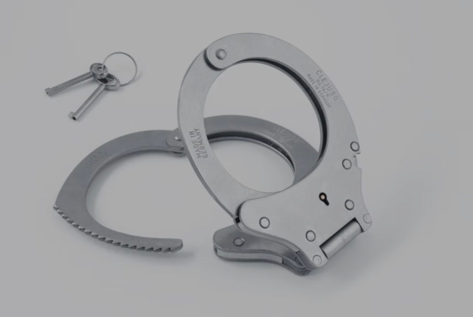 CLEJUSO 19R Handcuffs Government Police Hinged Restraints Krieger clejuso-19r-handcuffs-government-police-hinged-restraints-krieger
